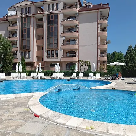 Rose Aparthotel